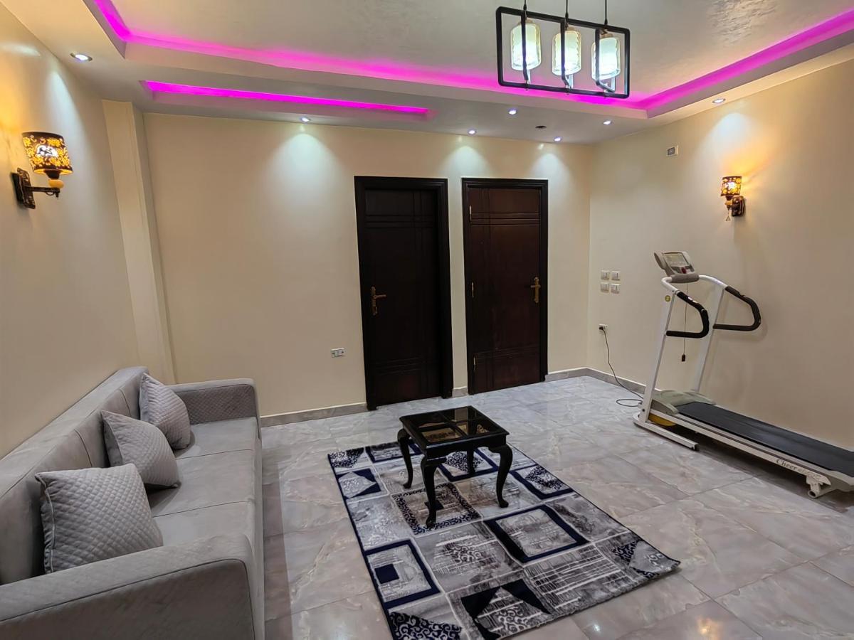 Gem Overlooking Inn Nazlet el Simman Exterior photo