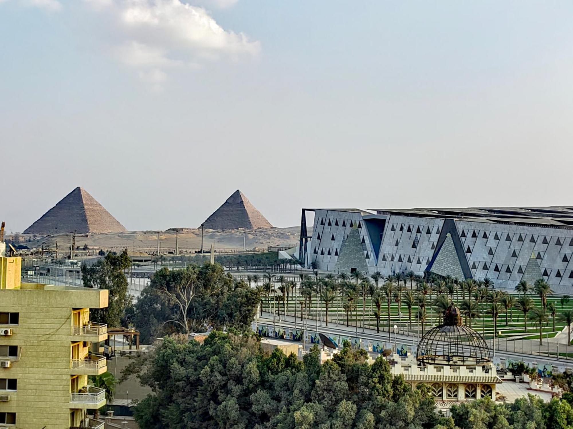 Gem Overlooking Inn Nazlet el Simman Exterior photo